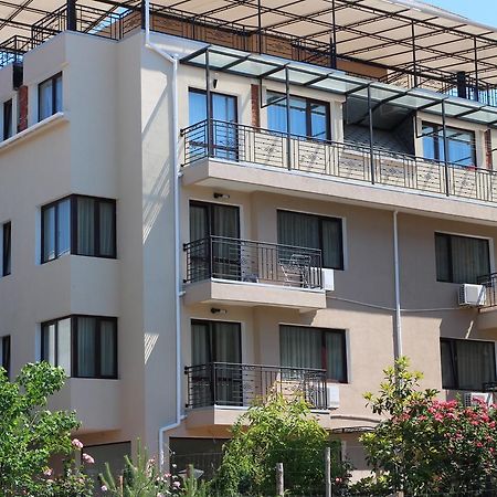 Flowers Apartments Nesebar Esterno foto